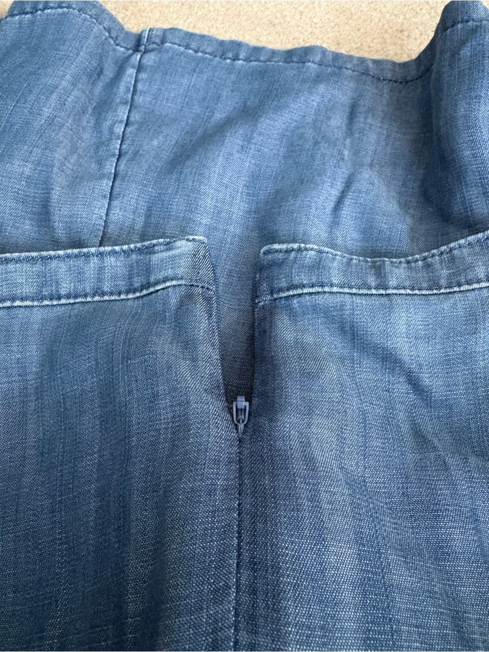 White House Black Market Denim-Look Sleeveless Top in Blue - Picture 5 of 5